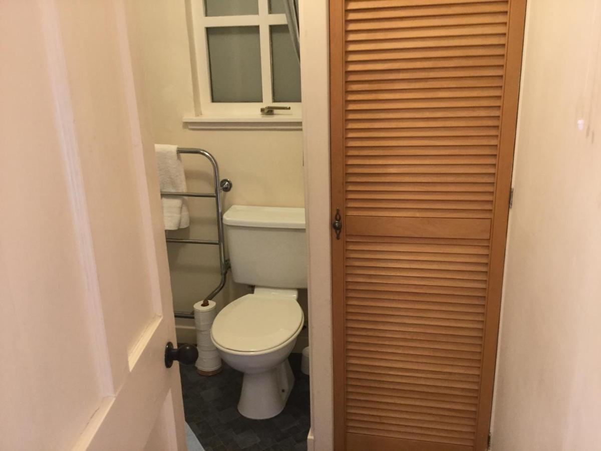 Three-Bedroom Old Cottage Free Parking Inverness Kültér fotó